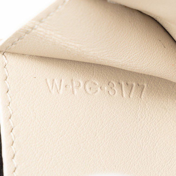 CELINE Medium Multi-Function Bifold Wallet Black Gray Leather - Picture 15 of 16